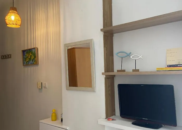 Apartment Zisis No2 *